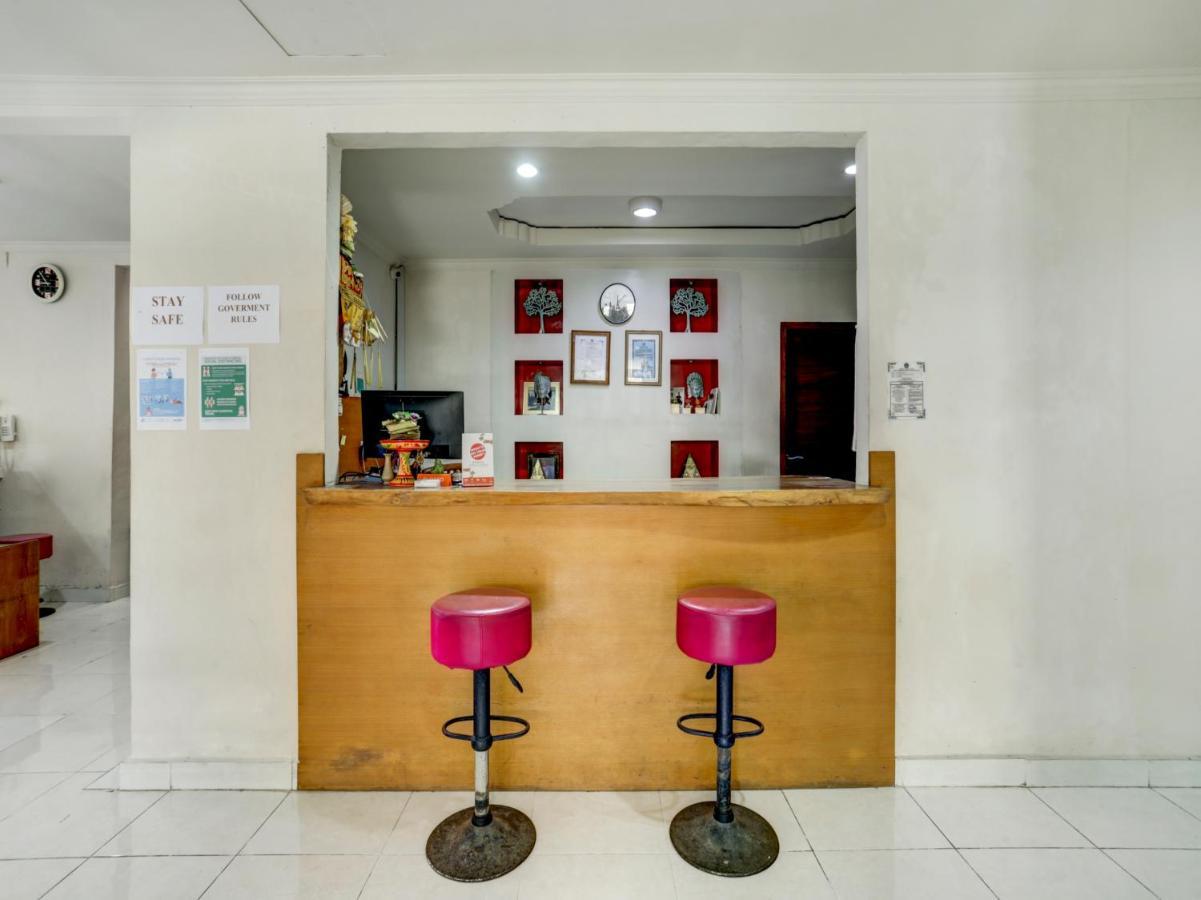 Oyo 3950 The Ratna Hotel Кута Екстериор снимка
