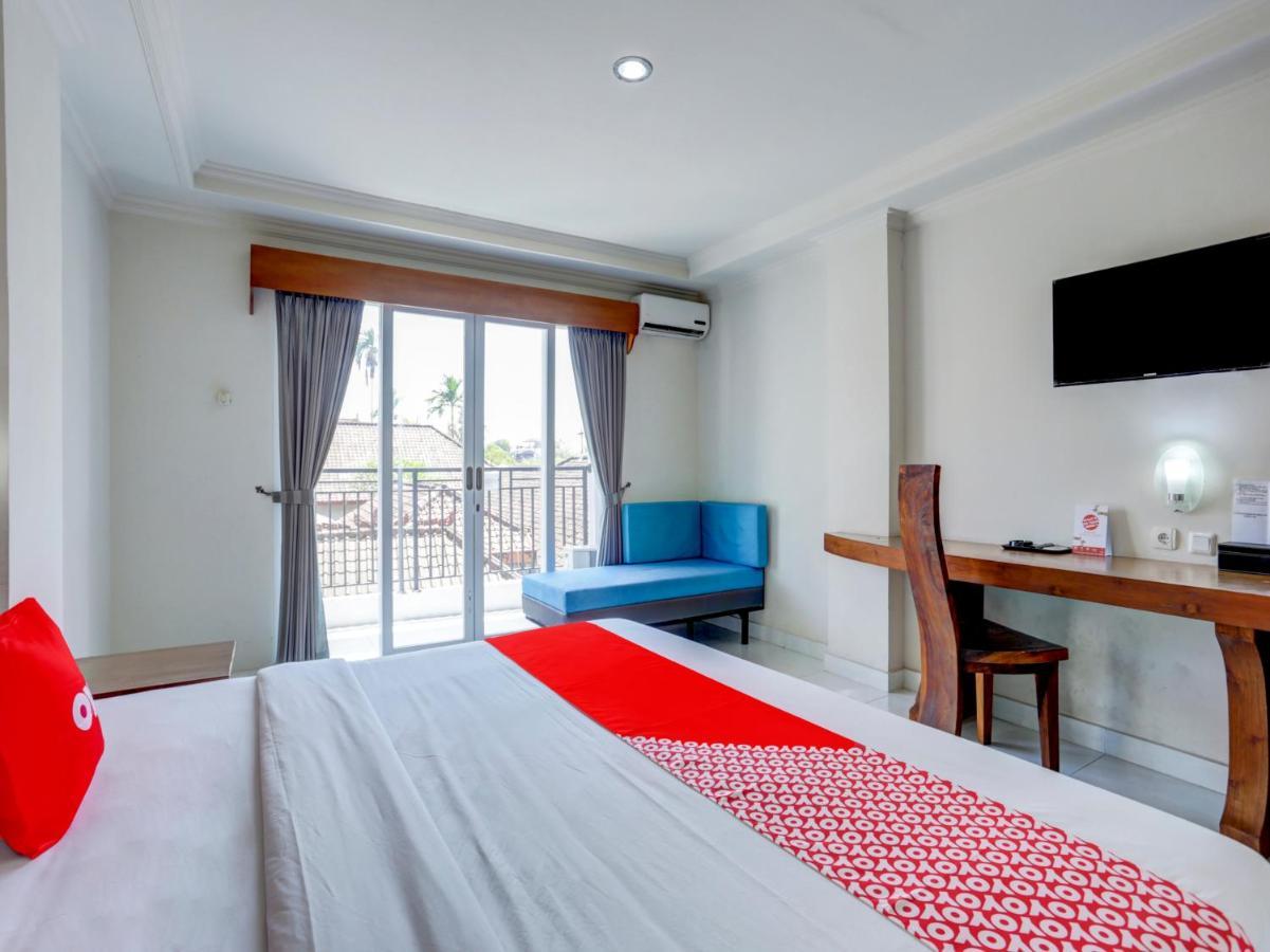 Oyo 3950 The Ratna Hotel Кута Екстериор снимка
