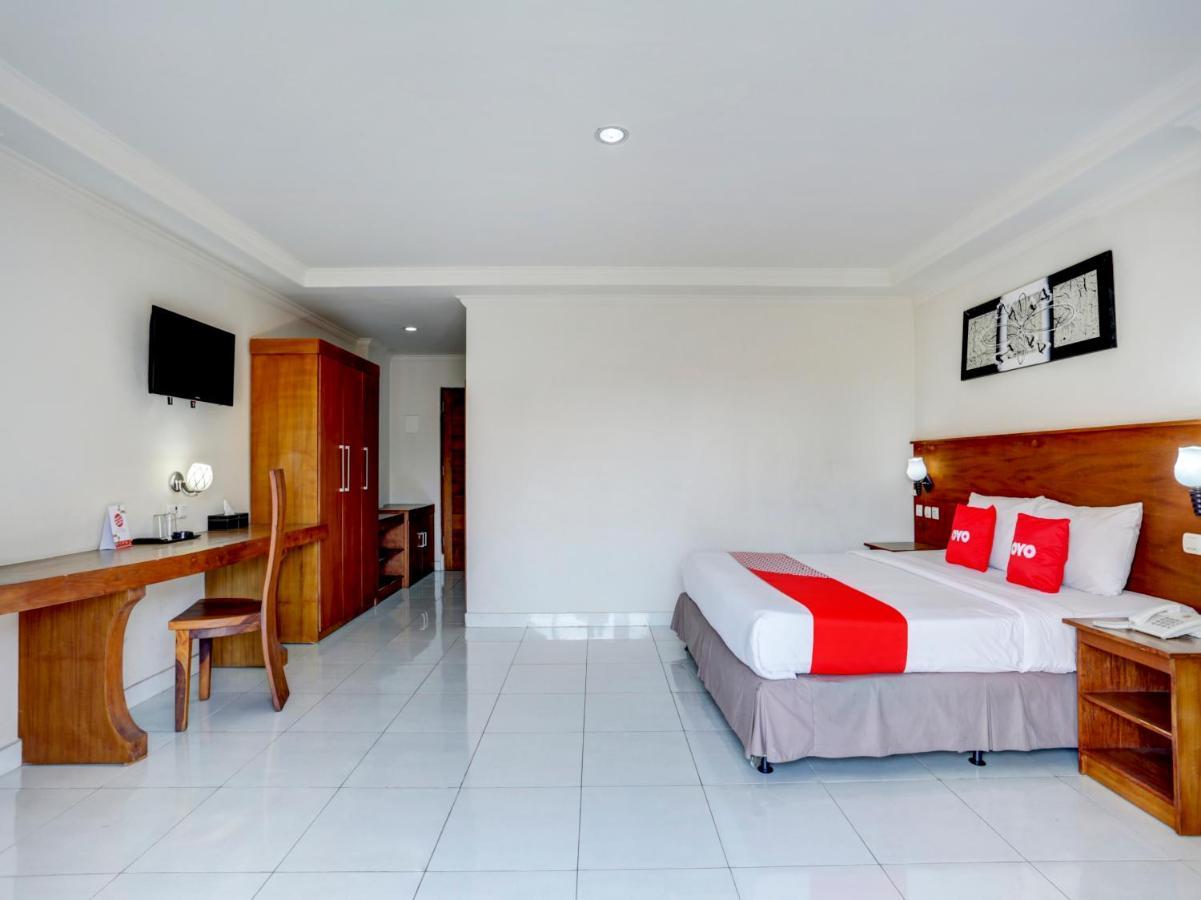 Oyo 3950 The Ratna Hotel Кута Екстериор снимка