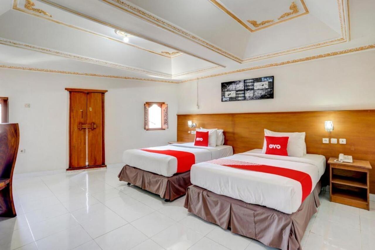 Oyo 3950 The Ratna Hotel Кута Екстериор снимка